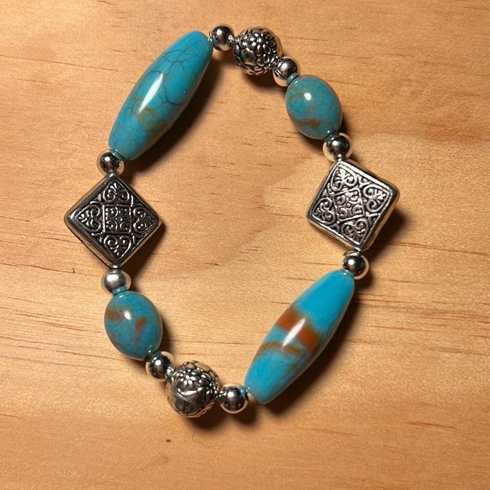 3 piece turquoise and silver jewelry set